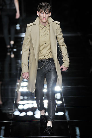 Burberry Prorsum / - 2011